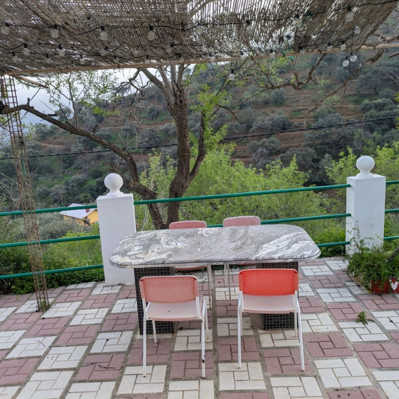 780